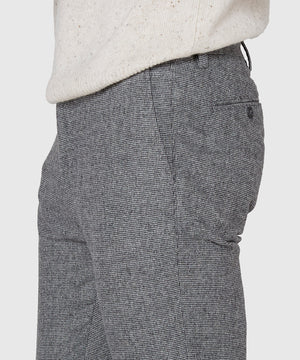 Westport Black Flat Front Houndstooth Pant